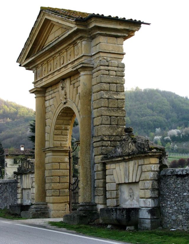 Tripadvisor - studio di Giovanni Cataldi - صورة ‪Villa dei Vescovi‬،  ‪Luvigliano‬